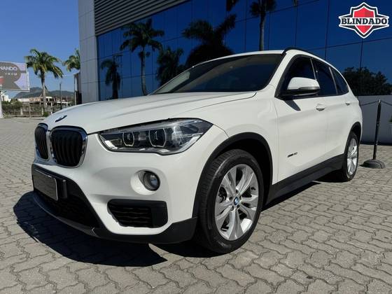 BMW X1 2.0 16V TURBO ACTIVEFLEX SDRIVE20I 4P AUTOMÁTICO